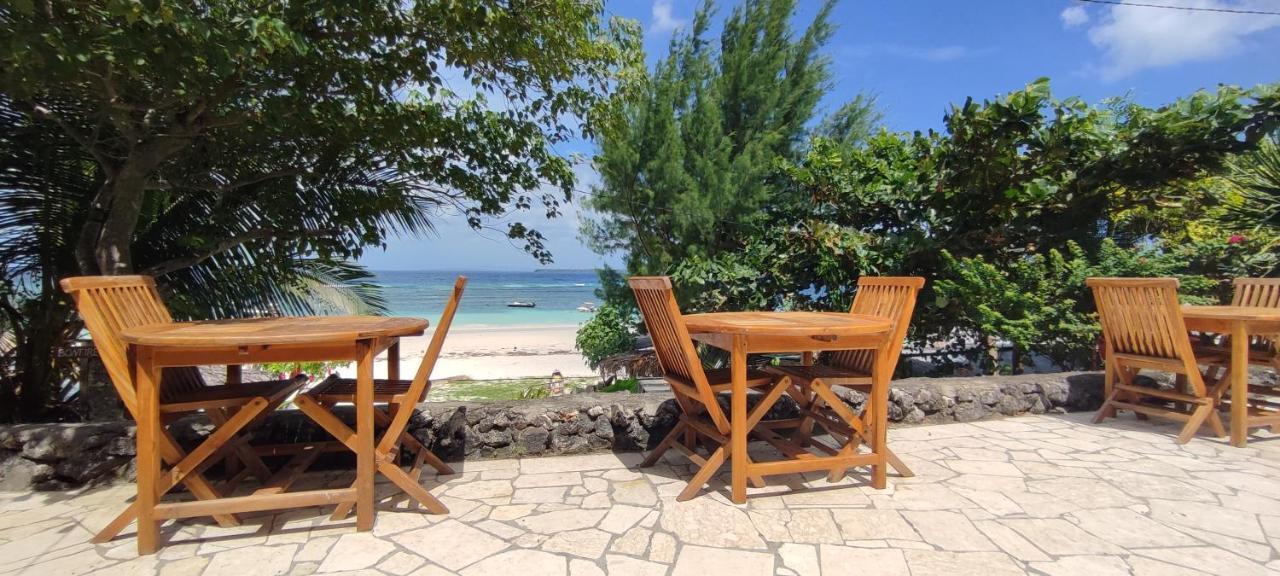 Bara Beach Bungalows Bira Eksteriør bilde