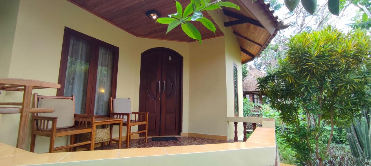 Bara Beach Bungalows Bira Eksteriør bilde